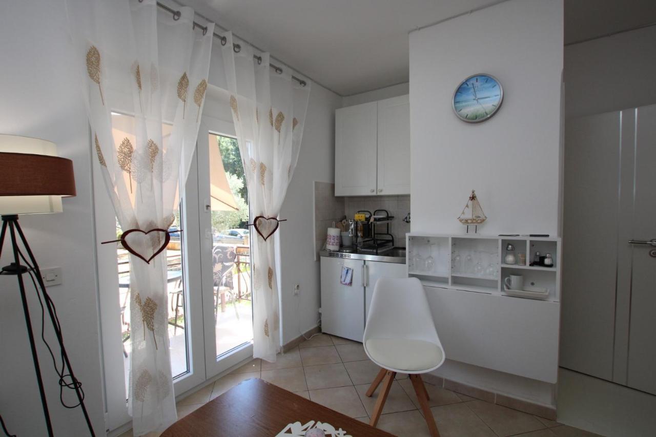 Blue Adria Suites Poreč Exteriör bild