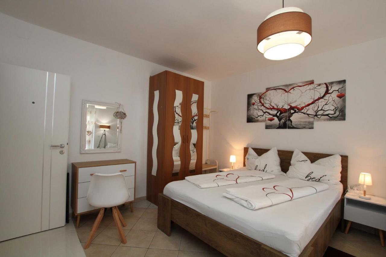 Blue Adria Suites Poreč Exteriör bild