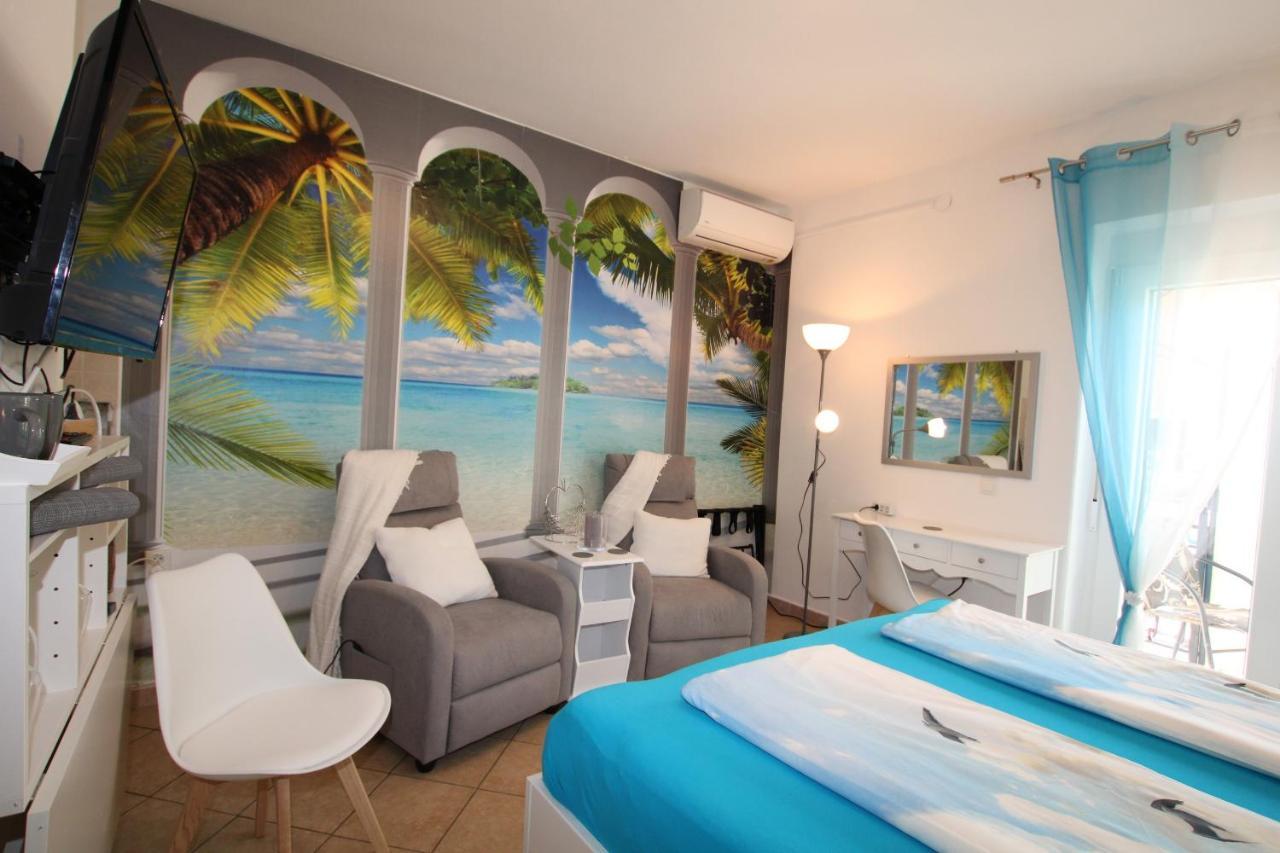 Blue Adria Suites Poreč Exteriör bild